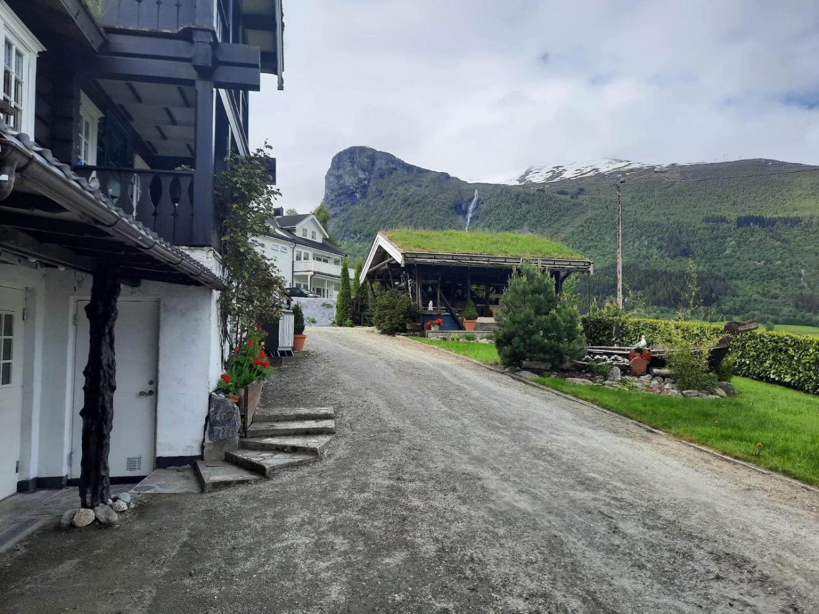 Fjordgaestehaus * Innfjorden